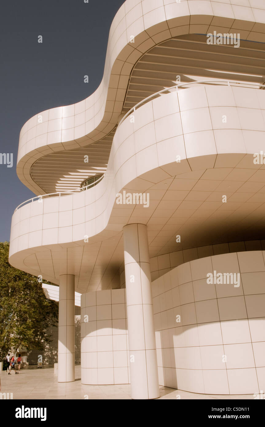 Vue de côté de l'entrée du Musée Getty Center hall Banque D'Images