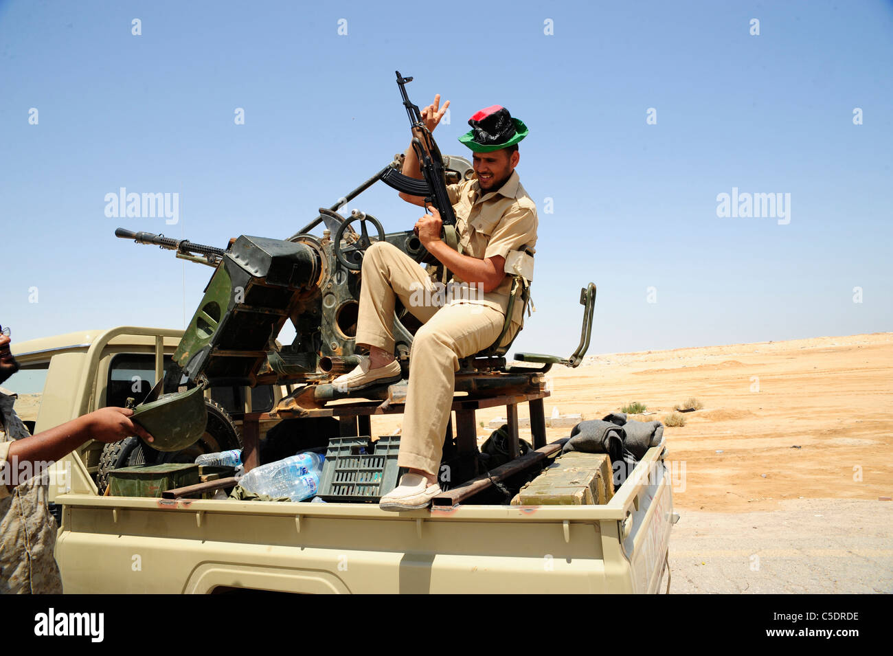 Une guerre entre l'armée de Kadhafi et de la transition de la Libye avec l'armée de soutien aérien de l'OTAN ont commencé le 17 mars 201 Banque D'Images