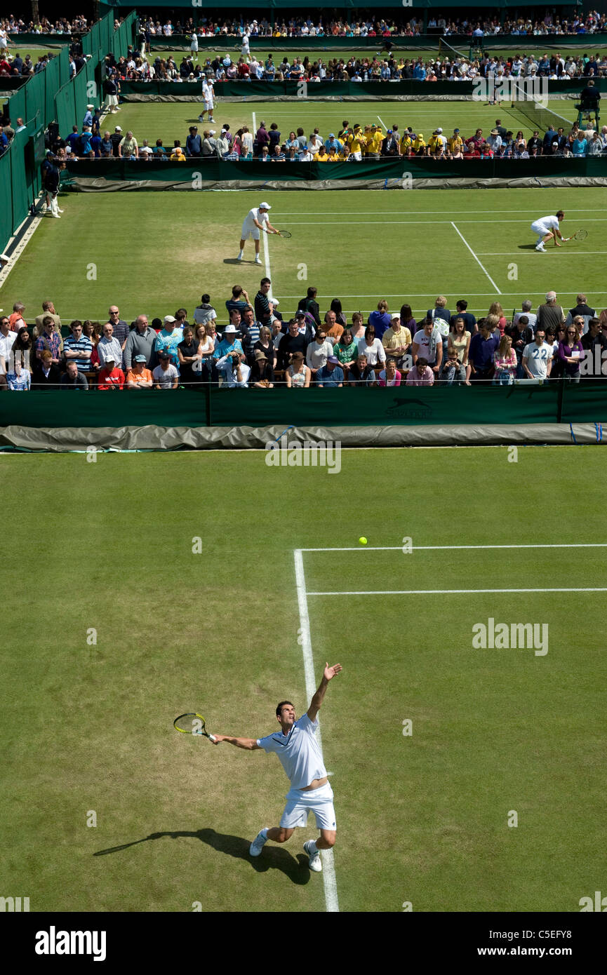 Voir les cours 8 et 9 au cours de l'édition 2011 des Championnats de tennis de Wimbledon Banque D'Images