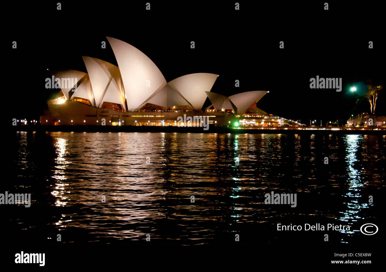 SYDNEY, AUSTRALIE 17 Août : vue sur l'opéra le plus célèbre théâtre de la ville, le 17 août 2010 à Sydney Banque D'Images