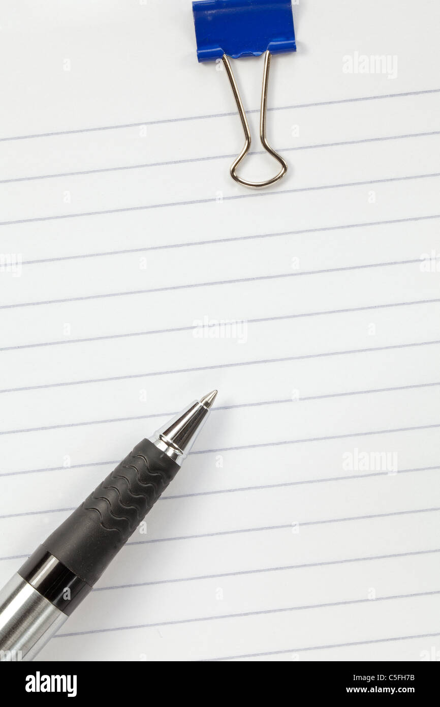 Sur le bloc-notes avec stylo copy space Banque D'Images