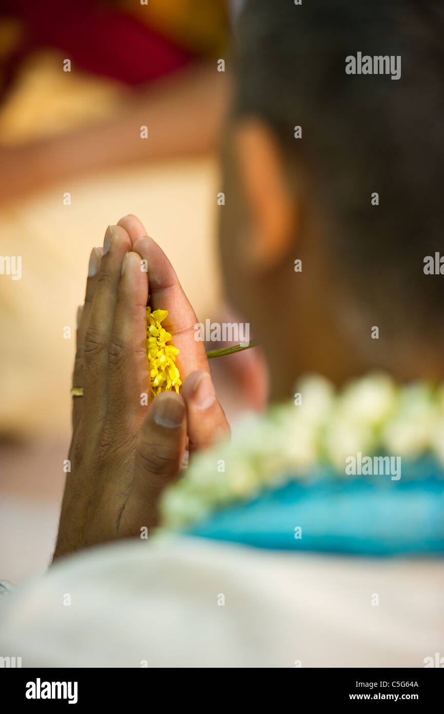 Cérémonie de mariage indien hindou dans un temple Banque D'Images