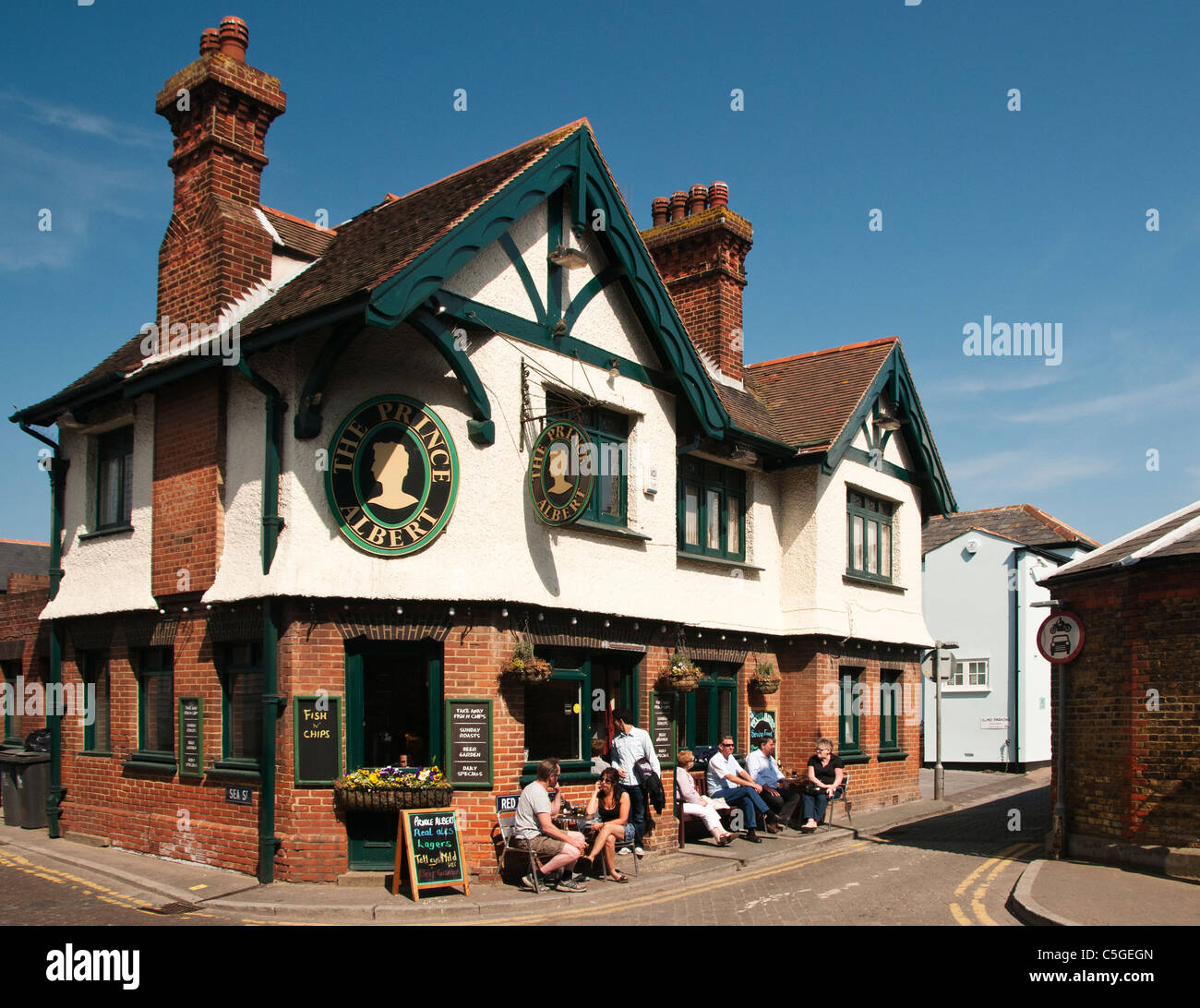 Pub traditionnel "Le Prince Albert", Whitstable, Kent, UK Banque D'Images