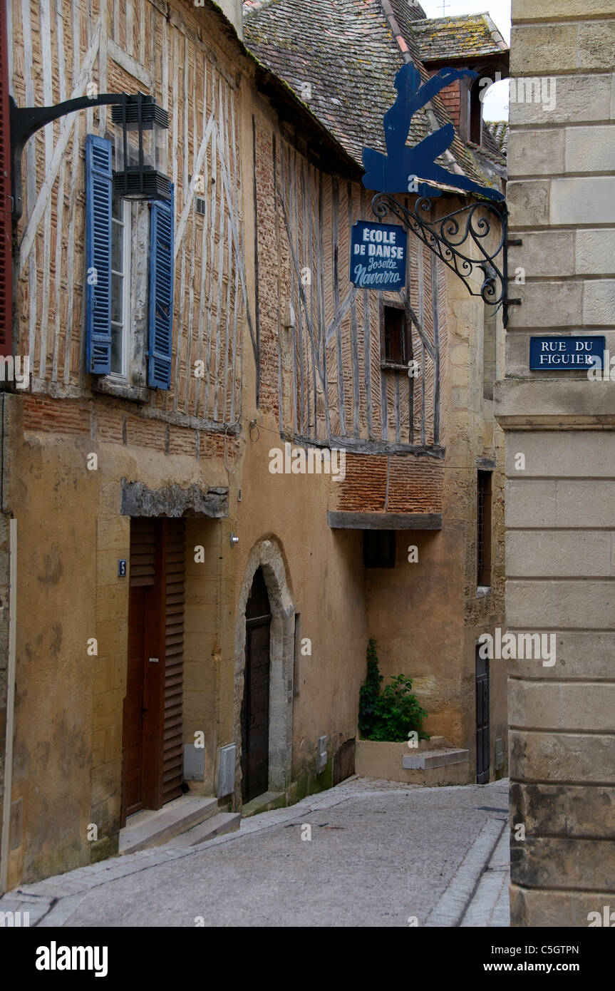 Rue étroite dans le vieux Bergerac Dordogne Aquitaine France Banque D'Images