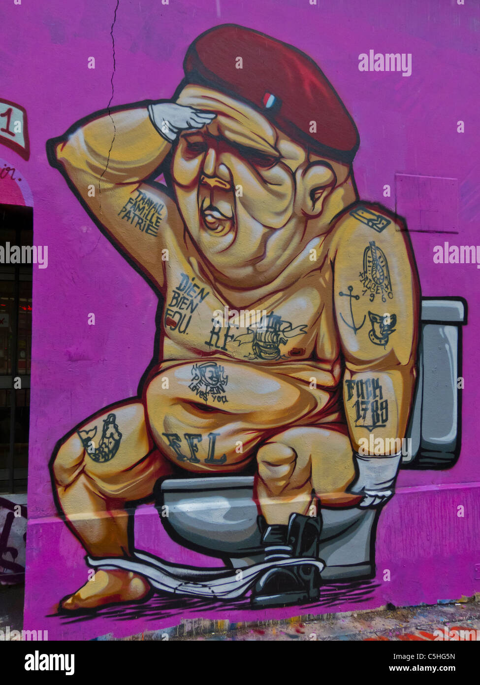 Paris, France, Street Art, Graffiti on Wall dans le 20ème arrondissement, france peinture personnage de dessin animé Banque D'Images