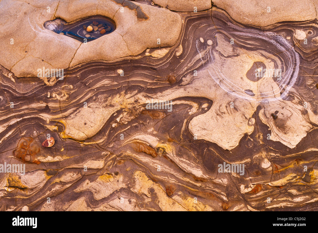 Rock sur Weston Beach, Point Lobos State Reserve, Carmel, Californie Banque D'Images