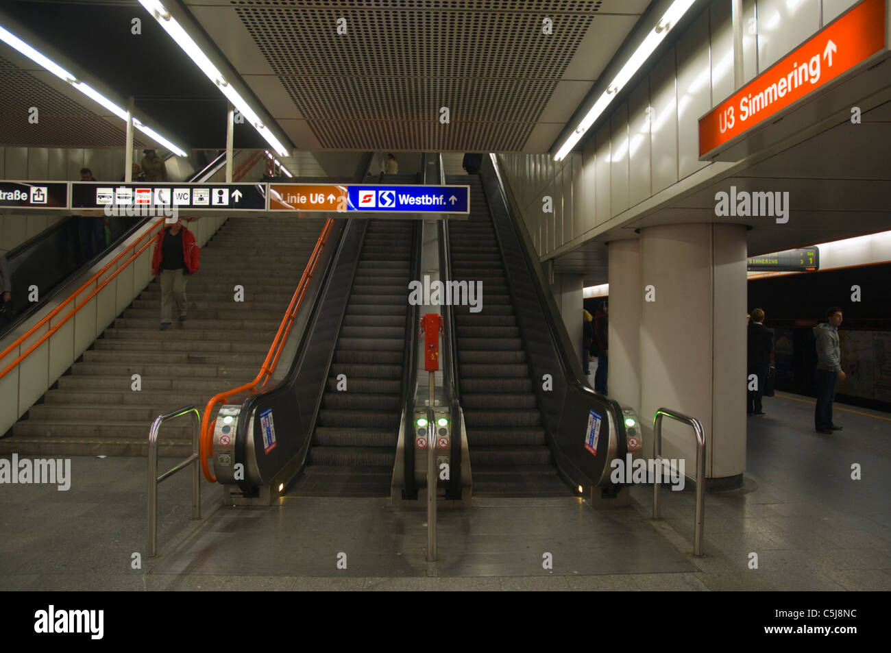 La station de métro Westbahnhof U3 centre de Vienne Autriche Europe centrale Banque D'Images
