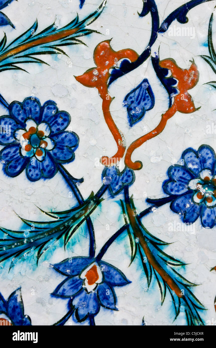 Tuile d'Iznik au Palais de Topkapi, Istanbul, Turquie Banque D'Images