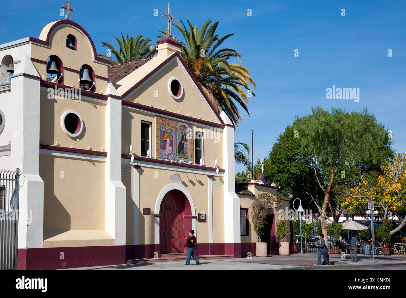 Notre Dame Reine des Anges (Nuestra Señora Reina de los Angeles), l