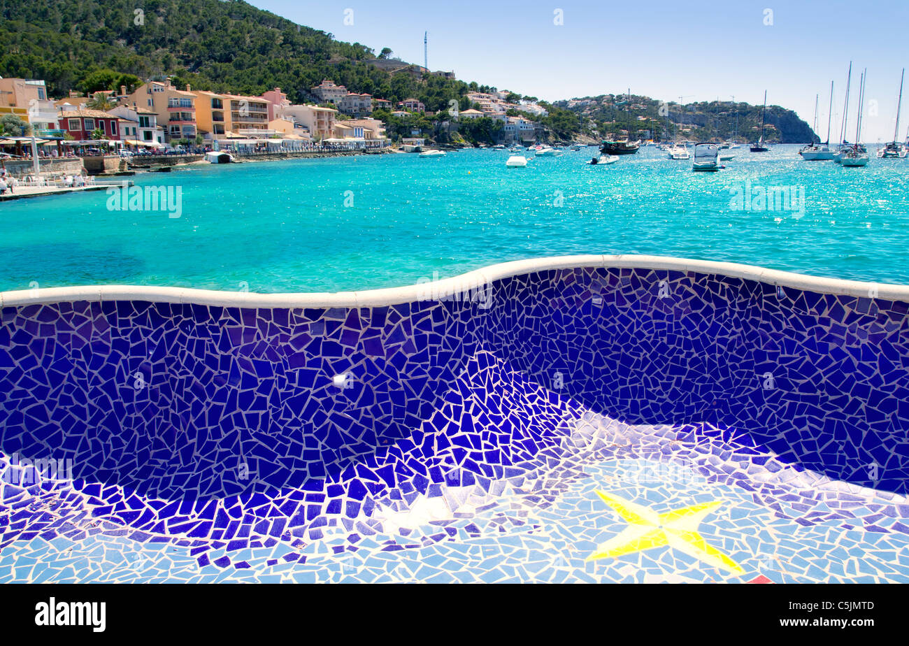 Port d''Andratx en Majorque Îles Baléares à partir de carreaux de mosaïque banc Banque D'Images