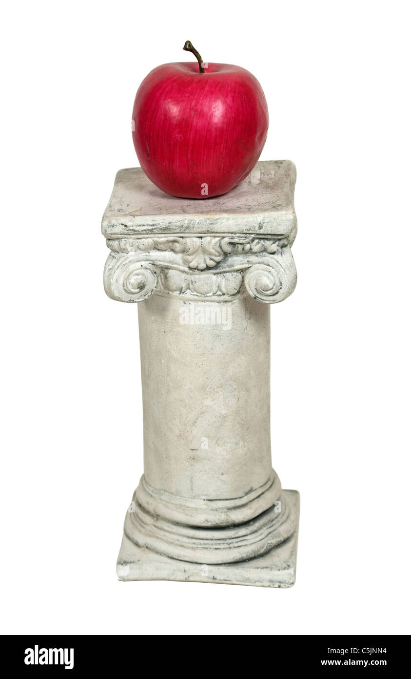 Pomme Rouge simple sur un socle en pierre blanche pour lever officiellement un élément d'importance : chemin inclus Banque D'Images