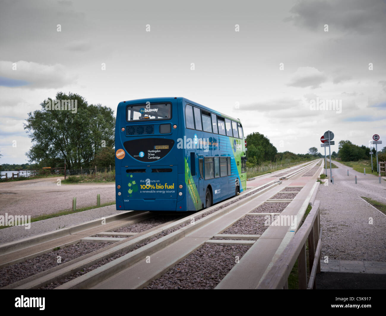 Visite guidée sur le bus à St Ives Cambridge busway guidé Banque D'Images