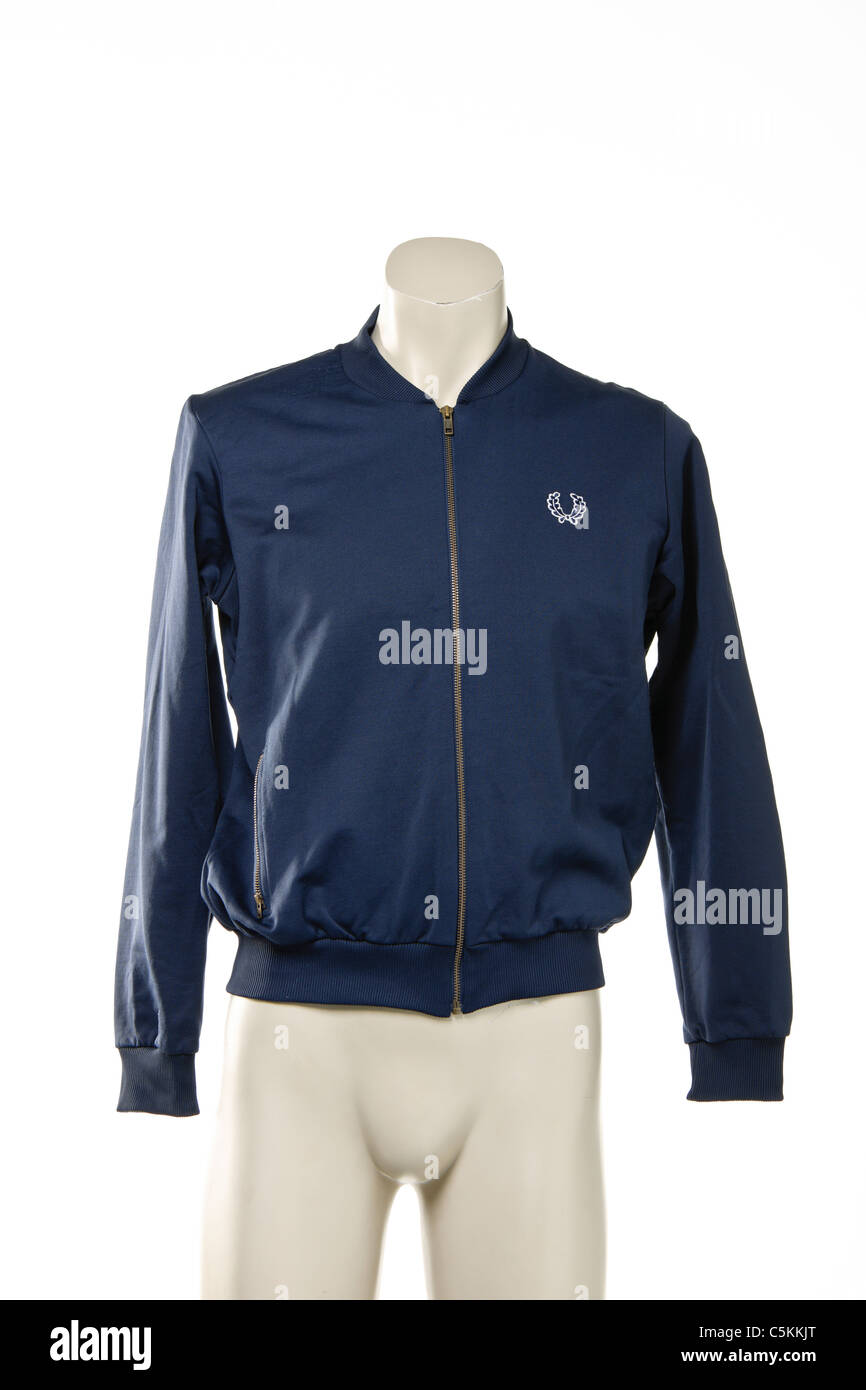 Fred Perry full zip men's track track top veste en nylon bleu. Banque D'Images