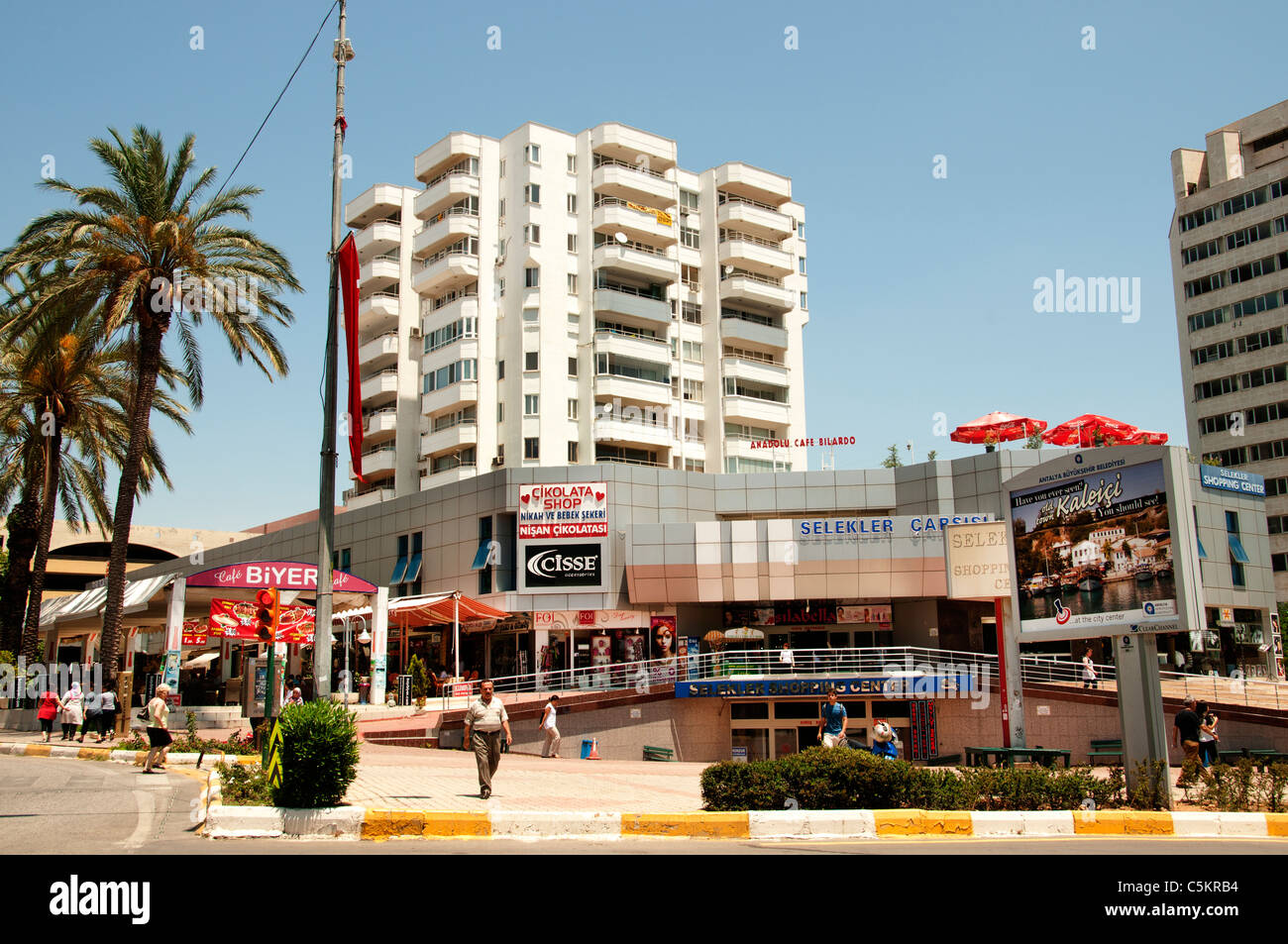 Mall plage mer Antalya Turquie turc Ville Ville moderne Banque D'Images