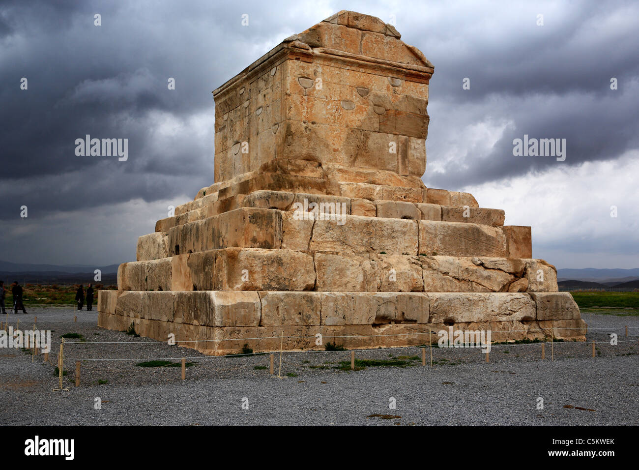 Tombeau de Cyrus le Grand (6ème siècle avant J.-C.), l'UNESCO World Heritage Site, Pasargades, province Fars, Iran Banque D'Images