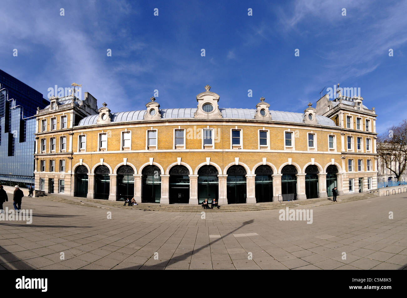 Londres, Angleterre, Royaume-Uni. Old Billingsgate Fish Market (1874-1878) ; bureaux maintenant Banque D'Images