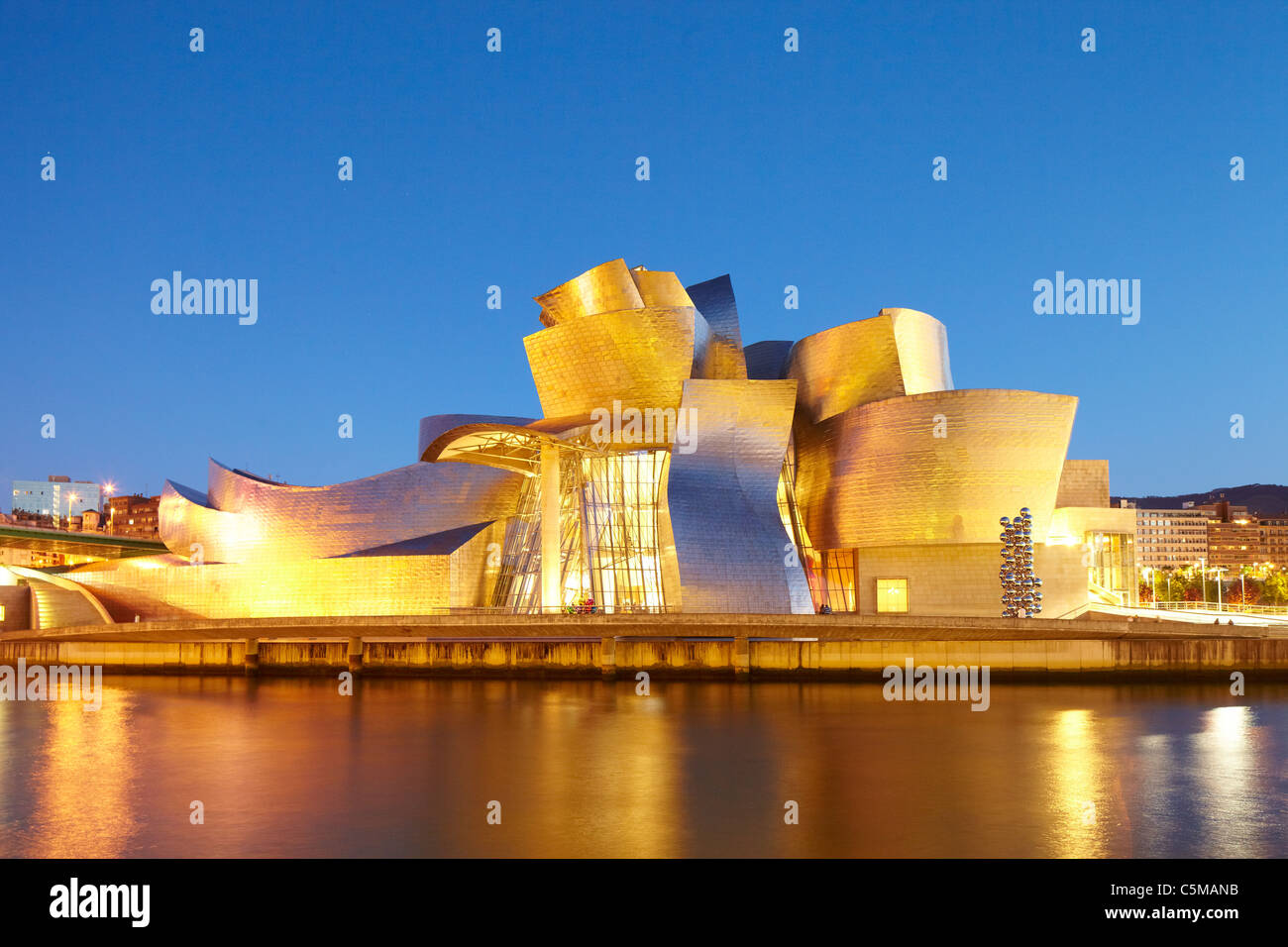 Musée Guggenheim Bilbao Banque D'Images