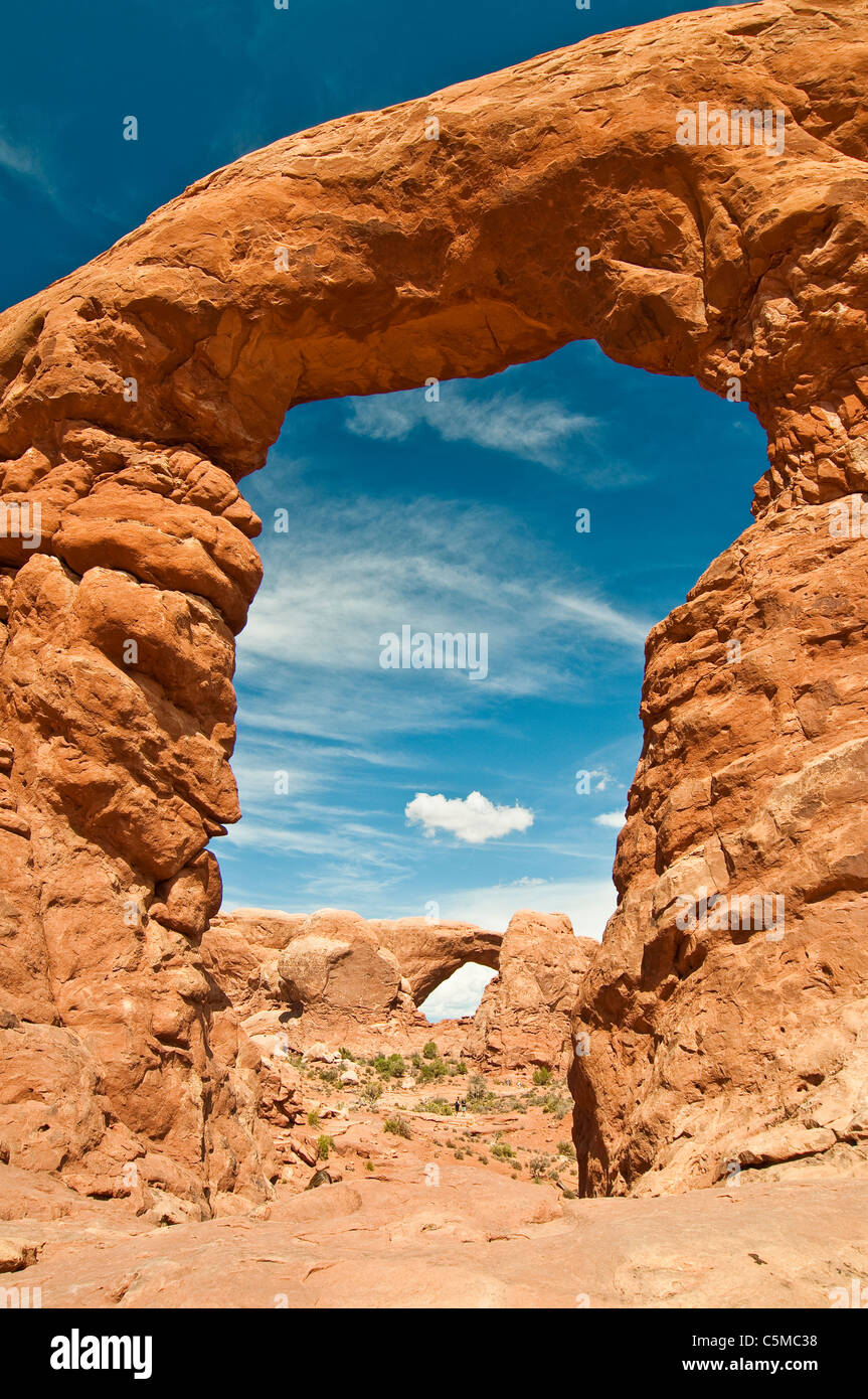 À la tourelle à l'ARC à la fenêtre du Sud, Arches National Park, Utah, USA Banque D'Images