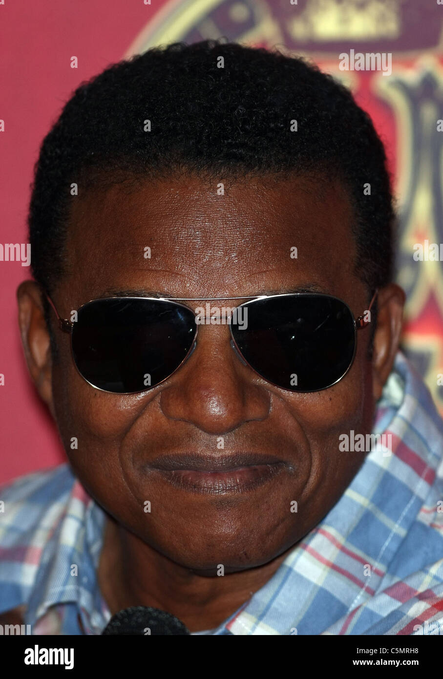 JACKIE JACKSON FOREVER MICHAEL : le concert hommage. Conférence de presse BEVERLY HILLS LOS ANGELES CALIFORNIA USA 25 Juillet 2011 Banque D'Images