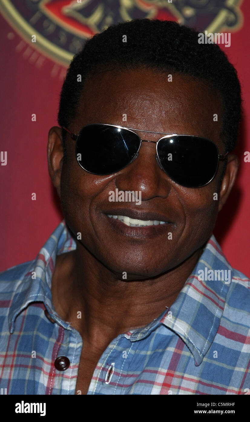 JACKIE JACKSON FOREVER MICHAEL : le concert hommage. Conférence de presse BEVERLY HILLS LOS ANGELES CALIFORNIA USA 25 Juillet 2011 Banque D'Images