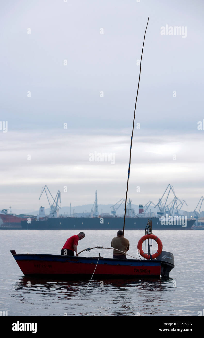La Galice, Espagne Pêcheurs Banque D'Images