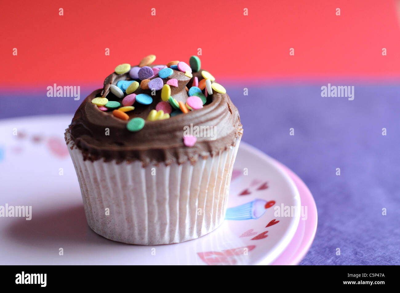 Cupcake au chocolat avec glaçage au chocolat Banque D'Images