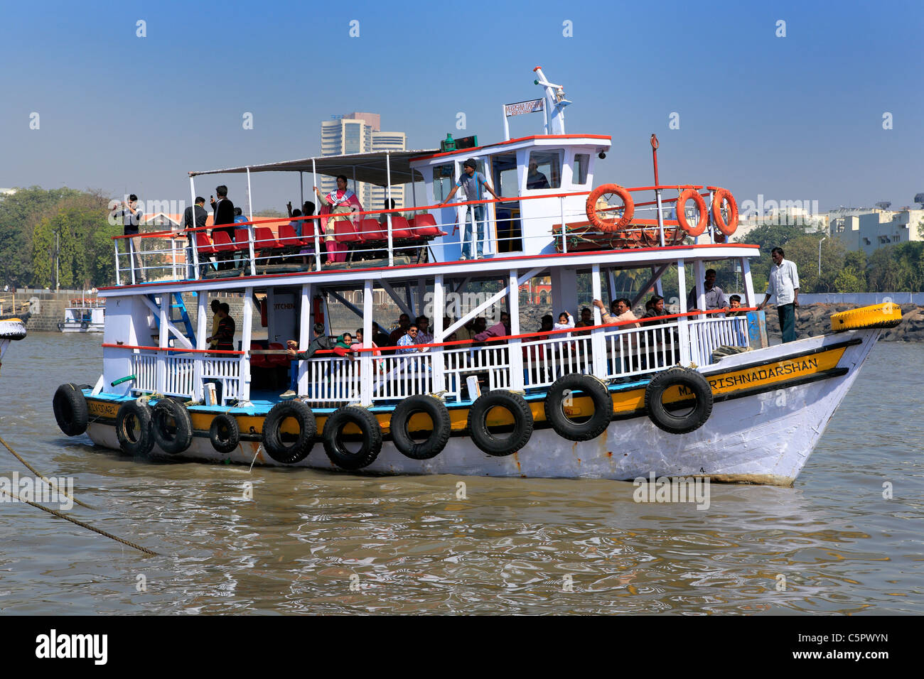 Le port de Bombay, Mumbai, Inde Banque D'Images