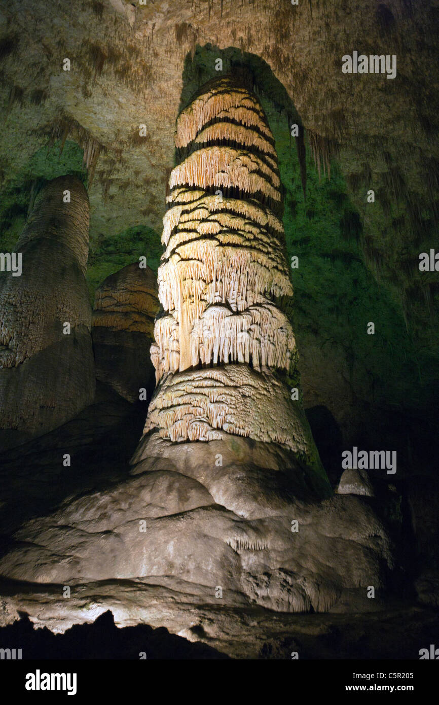 Grotte de l'intérieur, grande chambre formations / Salle de géants, Carlsbad Caverns National Park, New Mexico, United States of America Banque D'Images