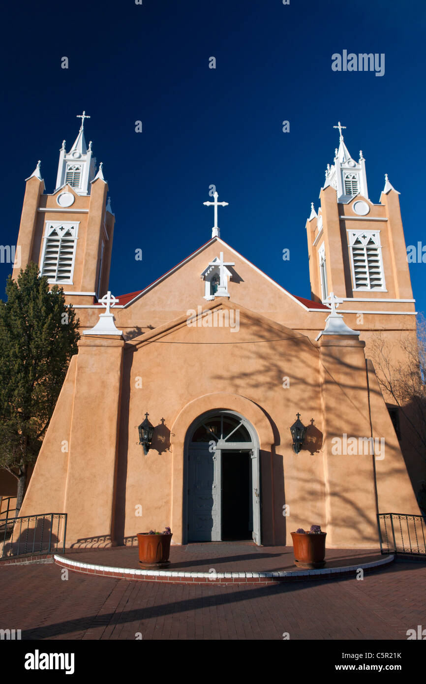 L'extérieur de l'église San Felipe de Neri, Albuquerque, New Mexico, United States of America Banque D'Images