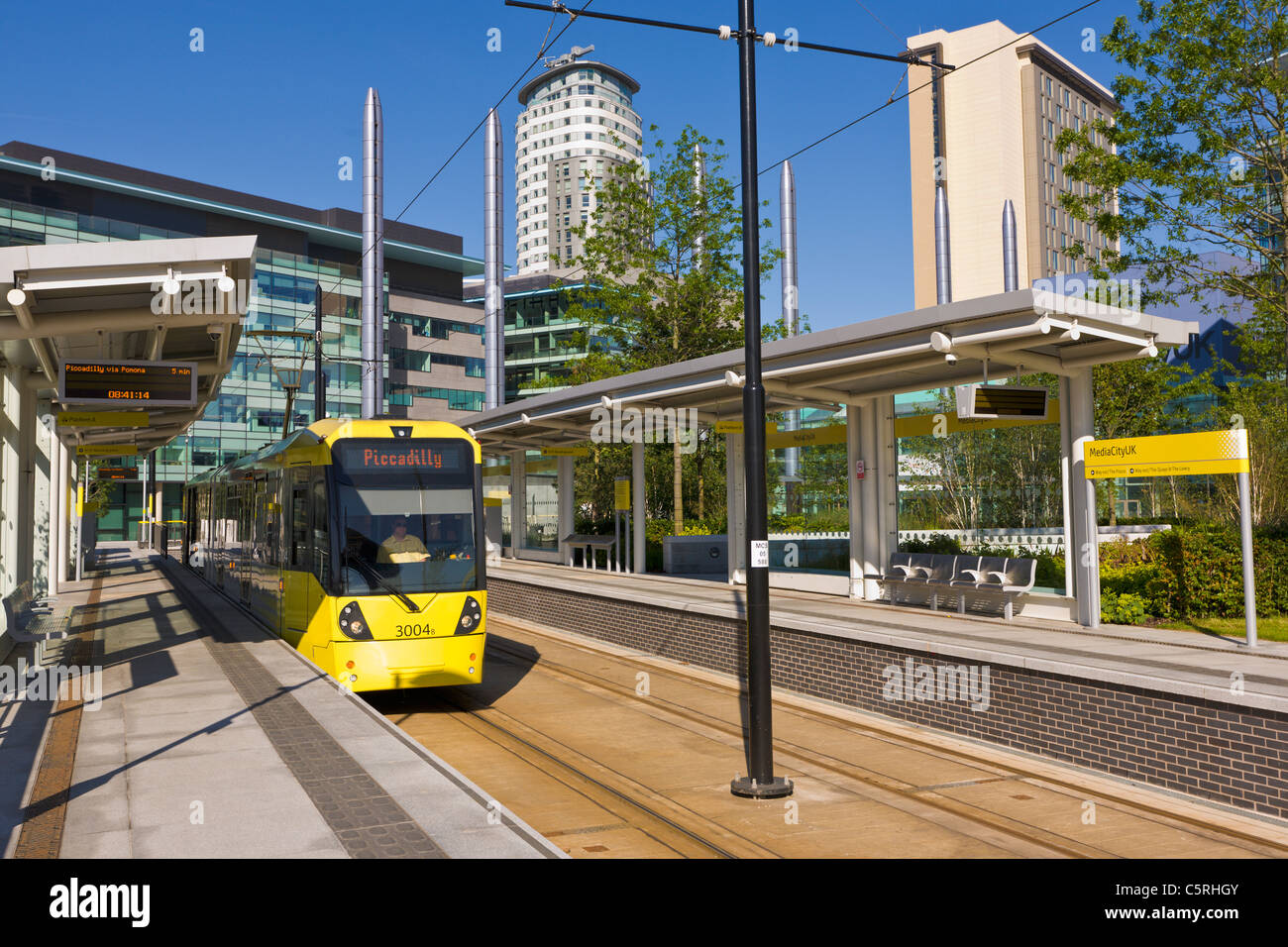 Station de tramway à Media City, Salford Quays, Manchester, Angleterre Banque D'Images