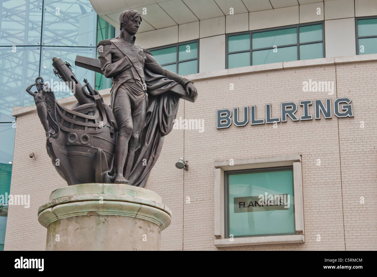 Statue de l'amiral Horatio Nelson à l'centre commercial Bull Ring, Birmingham, Angleterre Banque D'Images