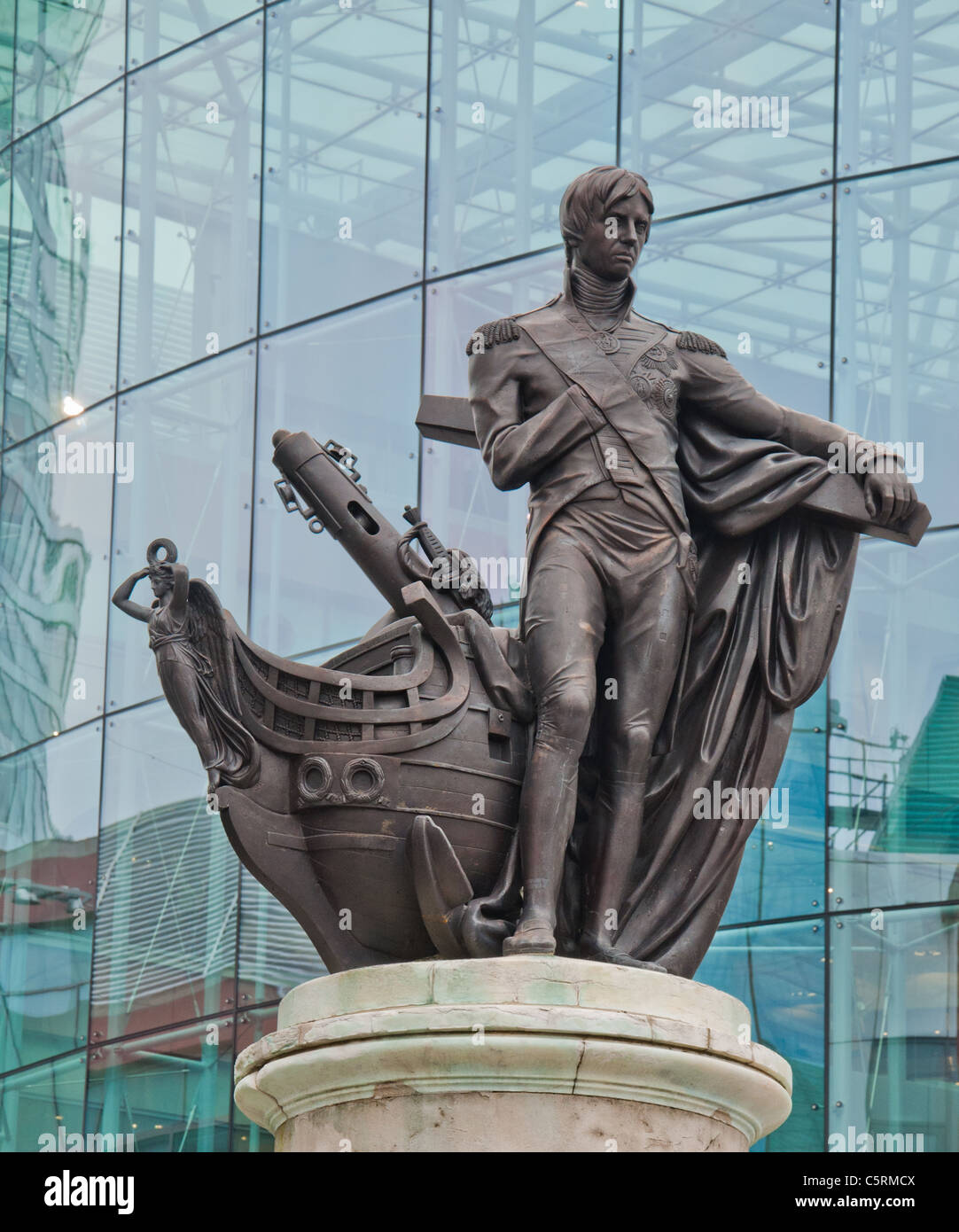 Statue de l'amiral Horatio Nelson à l'centre commercial Bull Ring, Birmingham, Angleterre Banque D'Images