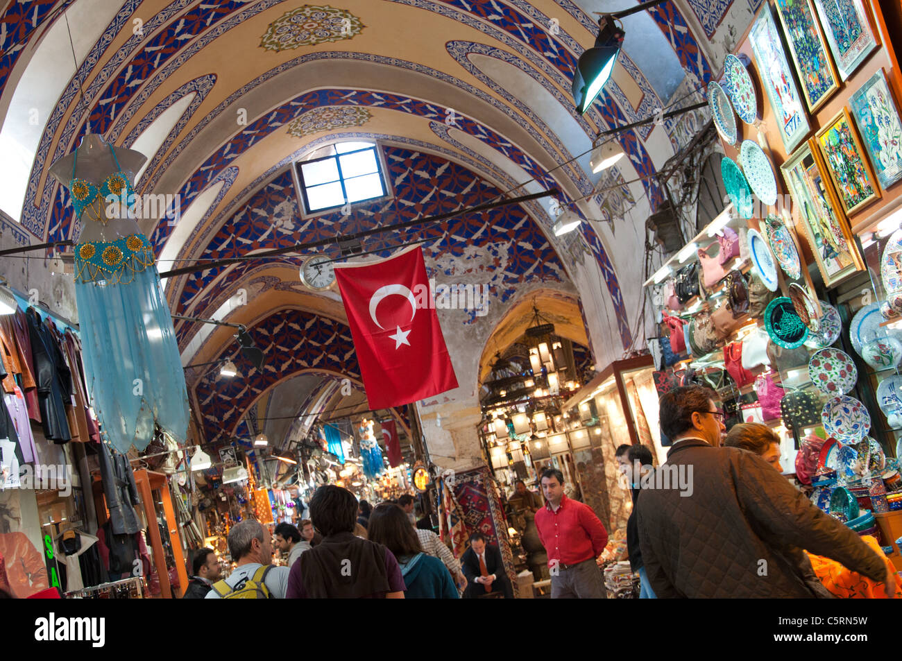 Barres dorées sur toute la fenêtre de l'harem, Istanbul, Turquie Banque D'Images