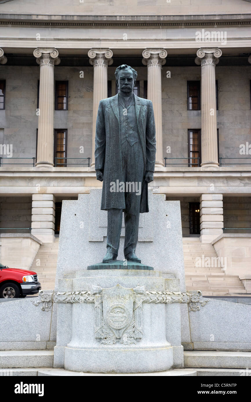 Edward Ward Carmack statue à l'extérieur du bâtiment de Capitol Hill Nashville Tennessee USA Banque D'Images