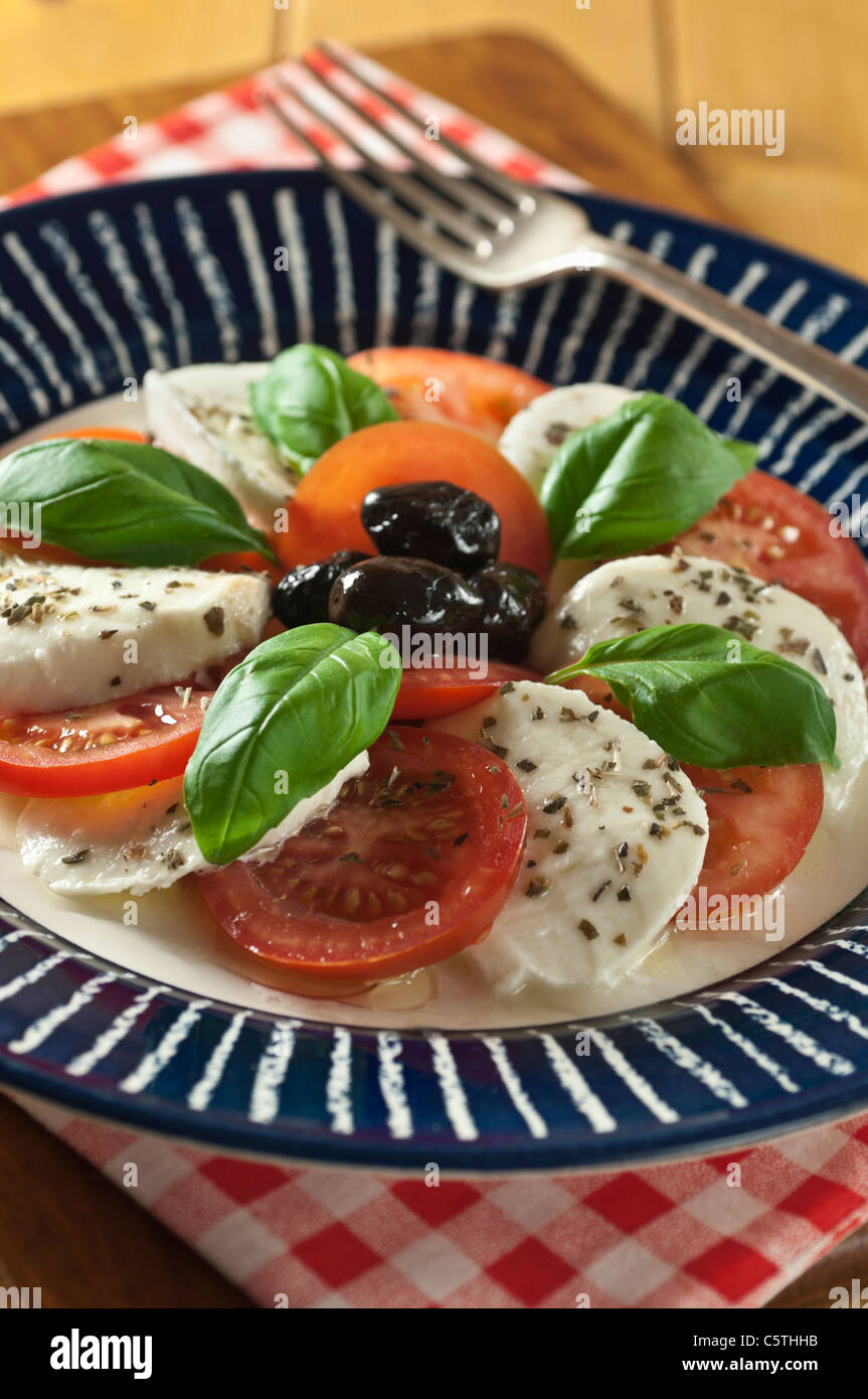 Insalata Caprese. Salade de tomate et mozzarella Banque D'Images