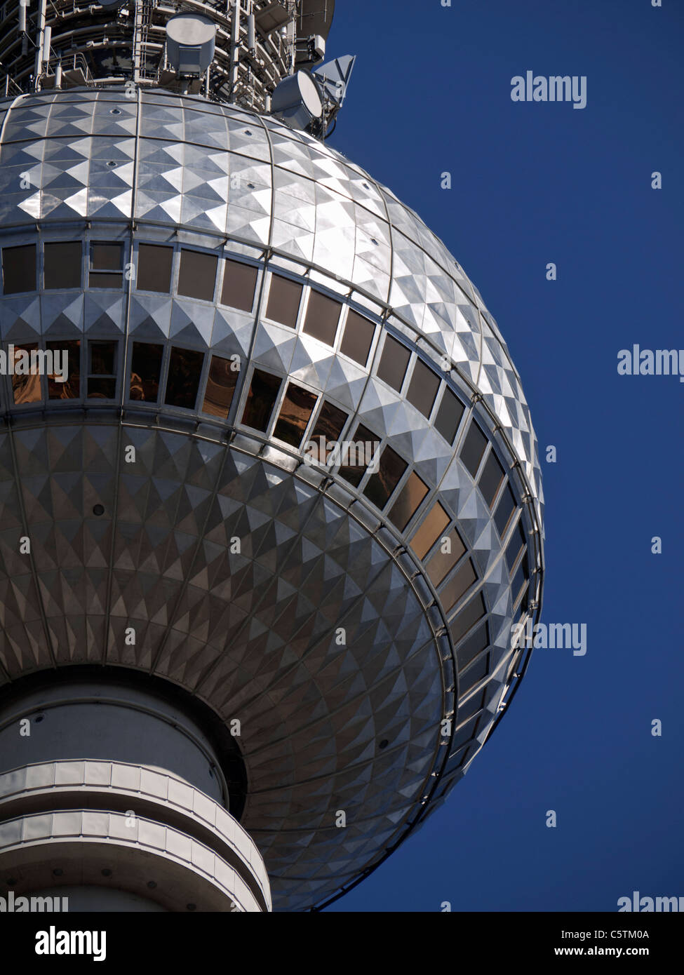 Vue de la tour de télévision ou Telecafè à Mitte Berlin Allemagne Banque D'Images