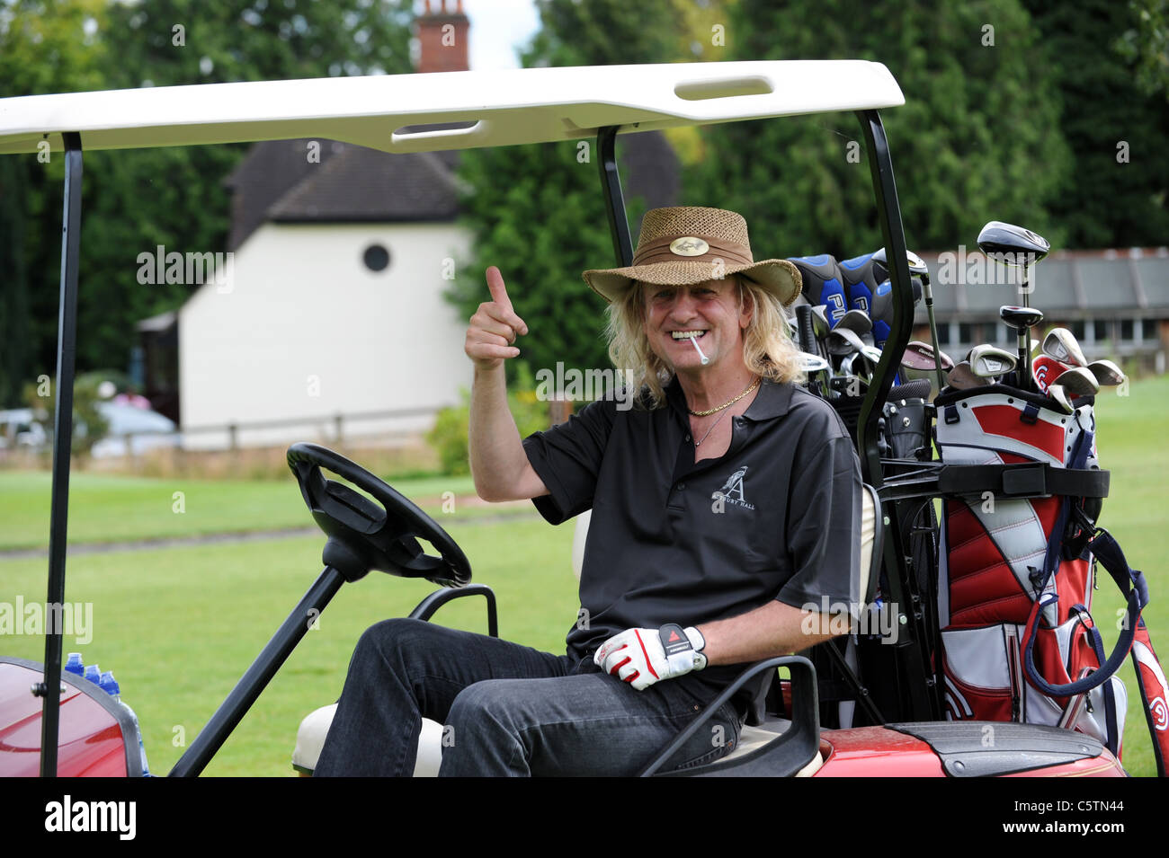 Kenneth 'K.K.' Downing le guitariste de Judas Priest qui a pris sa retraite de la bande cette année pour se concentrer sur son parcours de golf 18 trous Banque D'Images