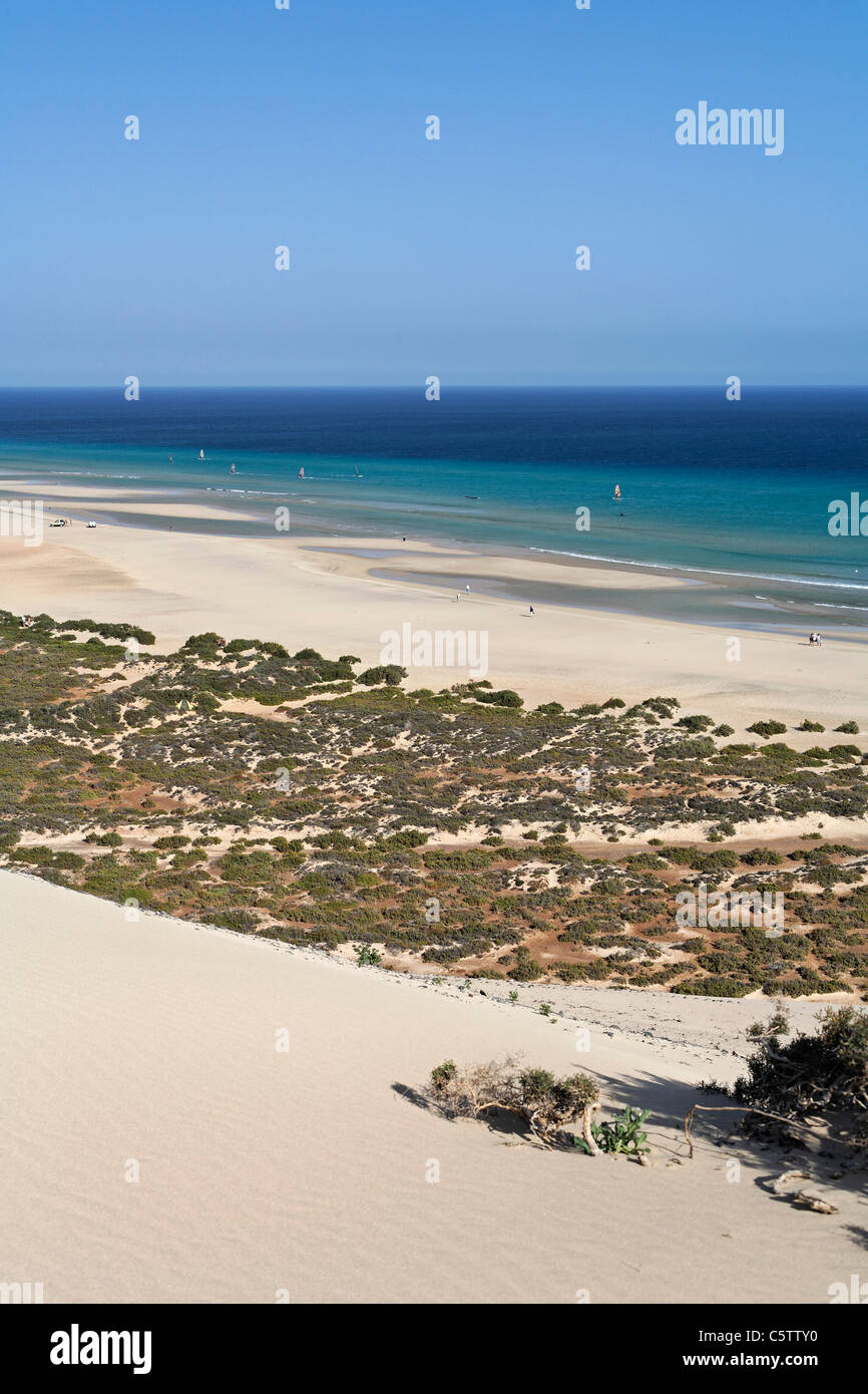 Espagne, Canaries, Fuerteventura, Jandia, dune de Risco del Paso , Vue sur la plage de Sotavento Banque D'Images