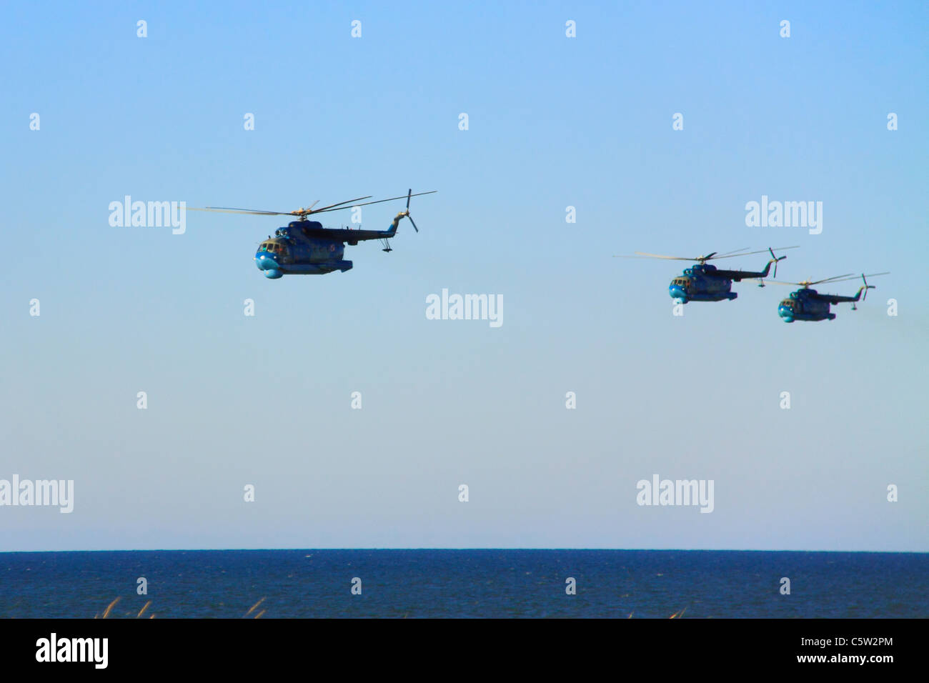 Mi-14 (Mi-14PŁ, Haze) hélicoptères patrouiller sur la mer Baltique, Pologne Banque D'Images Mi-14 (Mi-14PŁ, Haze) hélicoptères patrouiller sur la mer Baltique, Pologne Banque D'Images