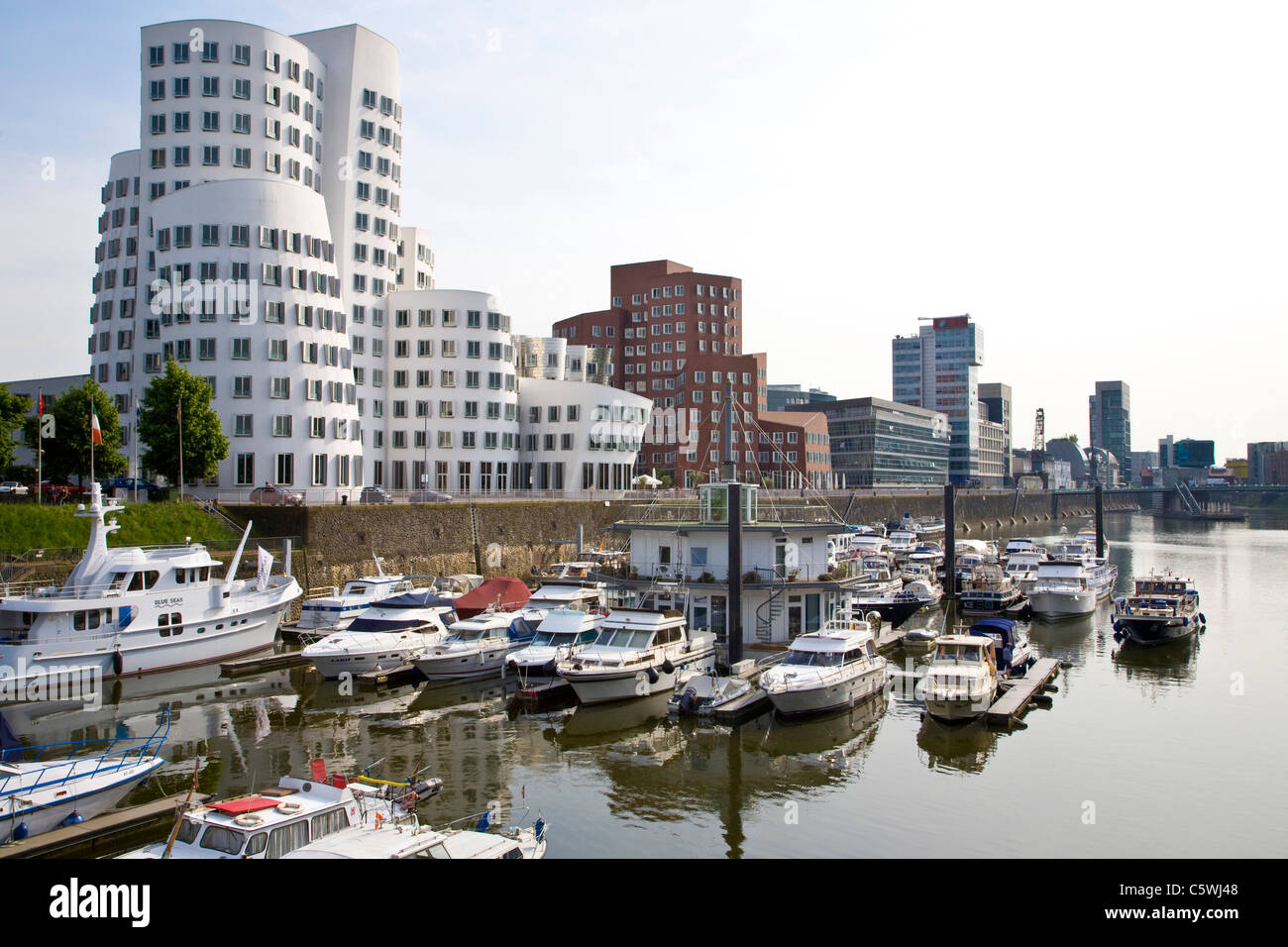 Allemagne, Nord-Rhénanie-Westphalie, Duesseldorf, vue du port des médias Banque D'Images Allemagne, Nord-Rhénanie-Westphalie, Duesseldorf, vue du port des médias Banque D'Images
