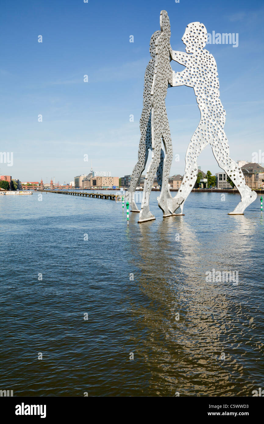 Spree avec Molecule Man, Berlin, Allemagne Banque D'Images