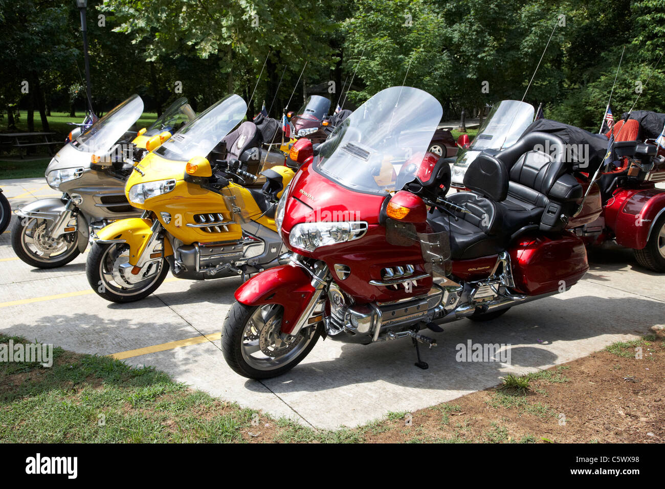 Rangées de motos Honda Goldwing touring Lynchburg , NEW YORK , USA Banque D'Images