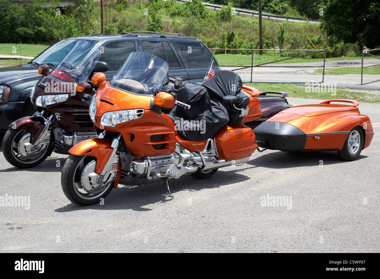 Honda Goldwing motos de tourisme avec remorque Lynchburg , NEW YORK , USA  Photo Stock - Alamy