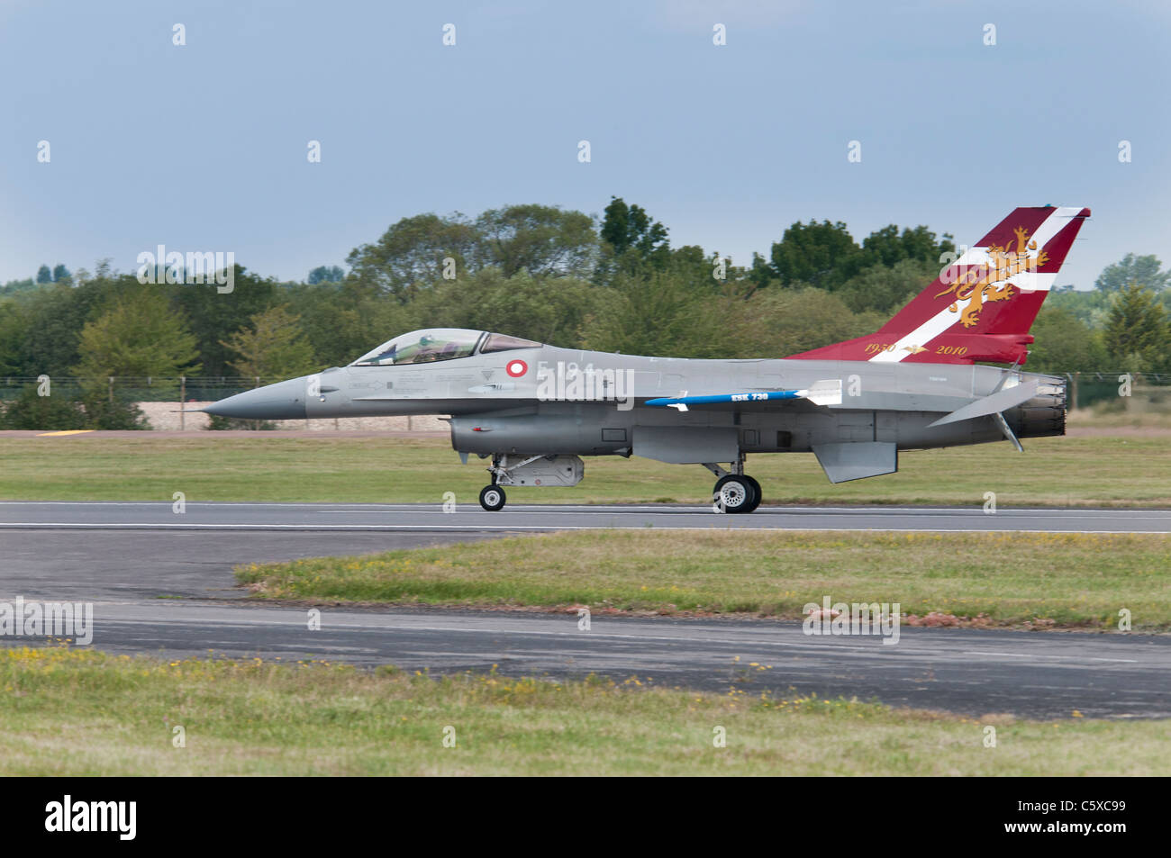 General Dynamics F-16A MLU Fighting Falcon F-194 de la Royal Danish Air Force Skyrdstrup terres après la répétition de l'affichage Banque D'Images