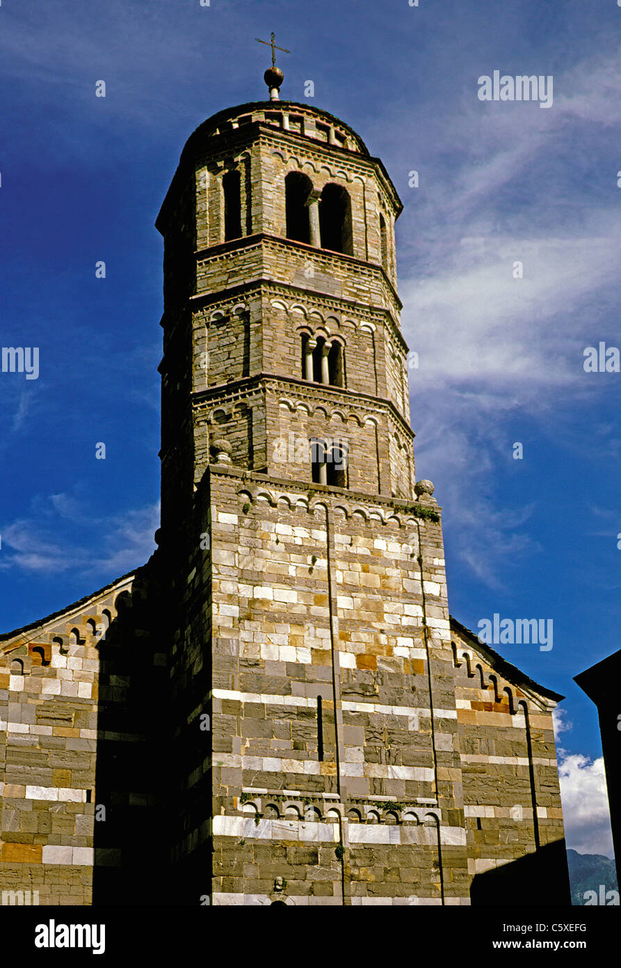 Gravedona (Côme).Eglise de Santa Maria del Tiglio (Romanic-Lombard du XII siècle). Banque D'Images