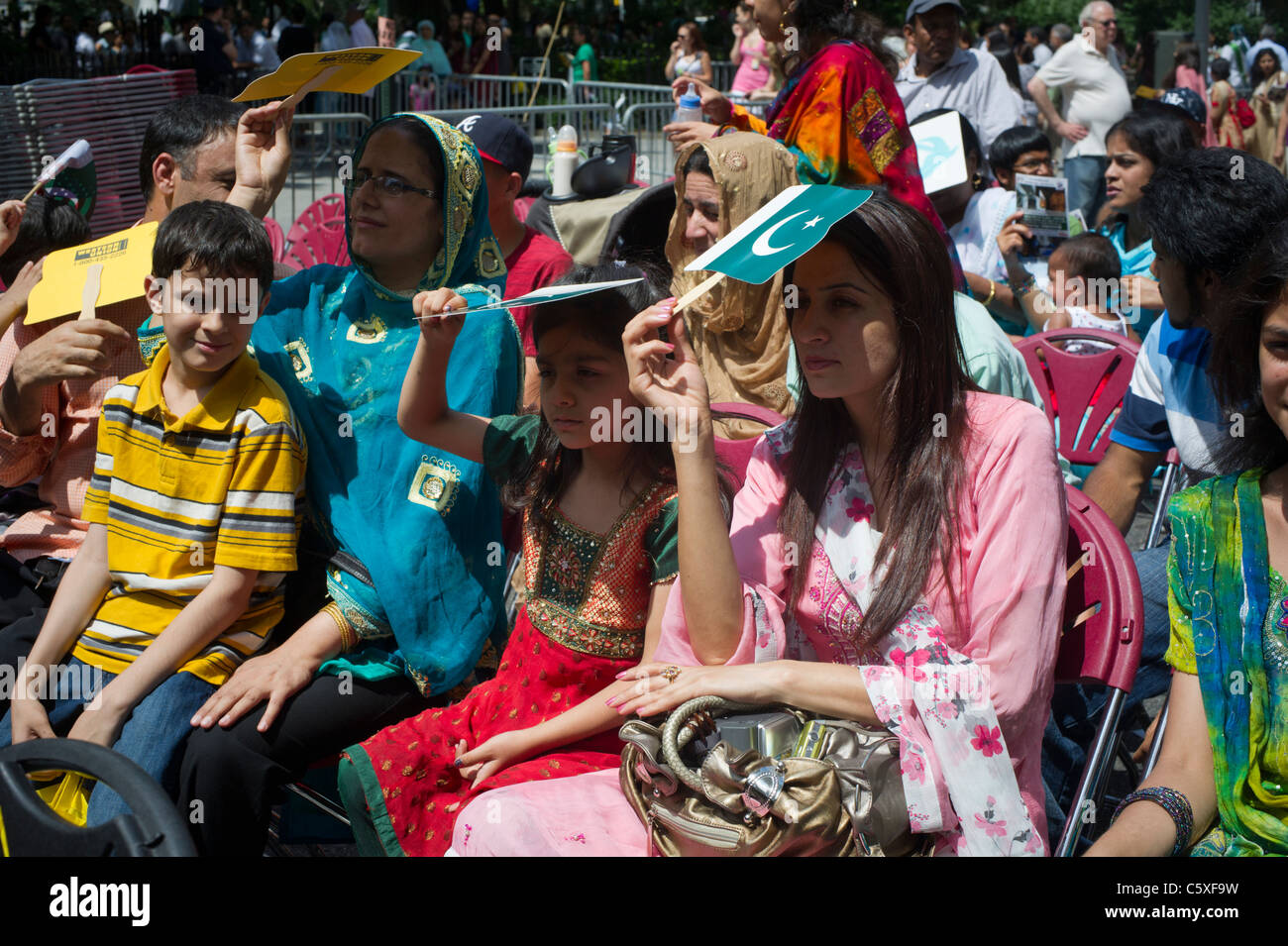 Pakistani-Americans rassembler près de Madison Square Park, à New York Banque D'Images