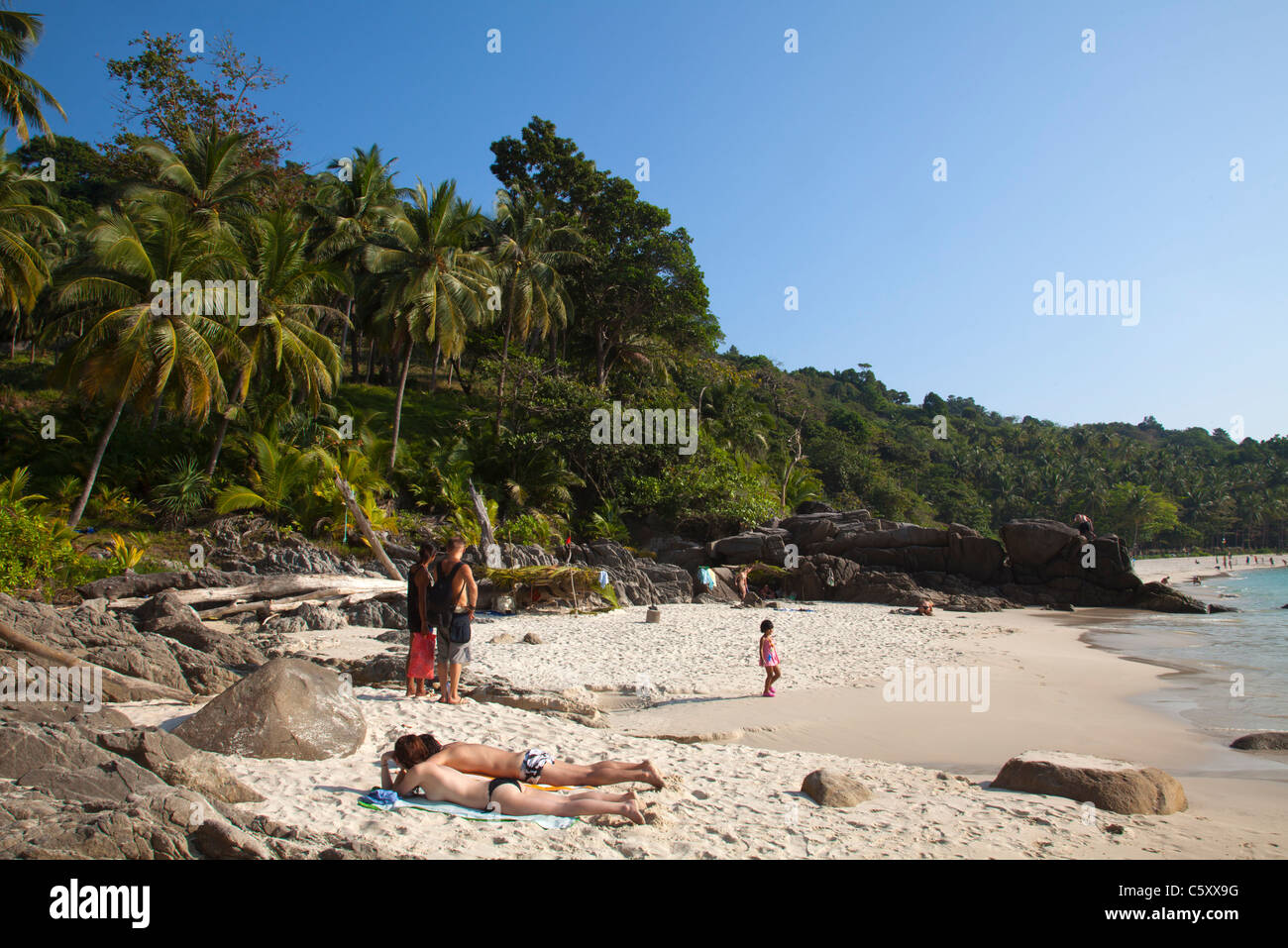 La liberté Beach tropical beach Phuket Thailand. Banque D'Images
