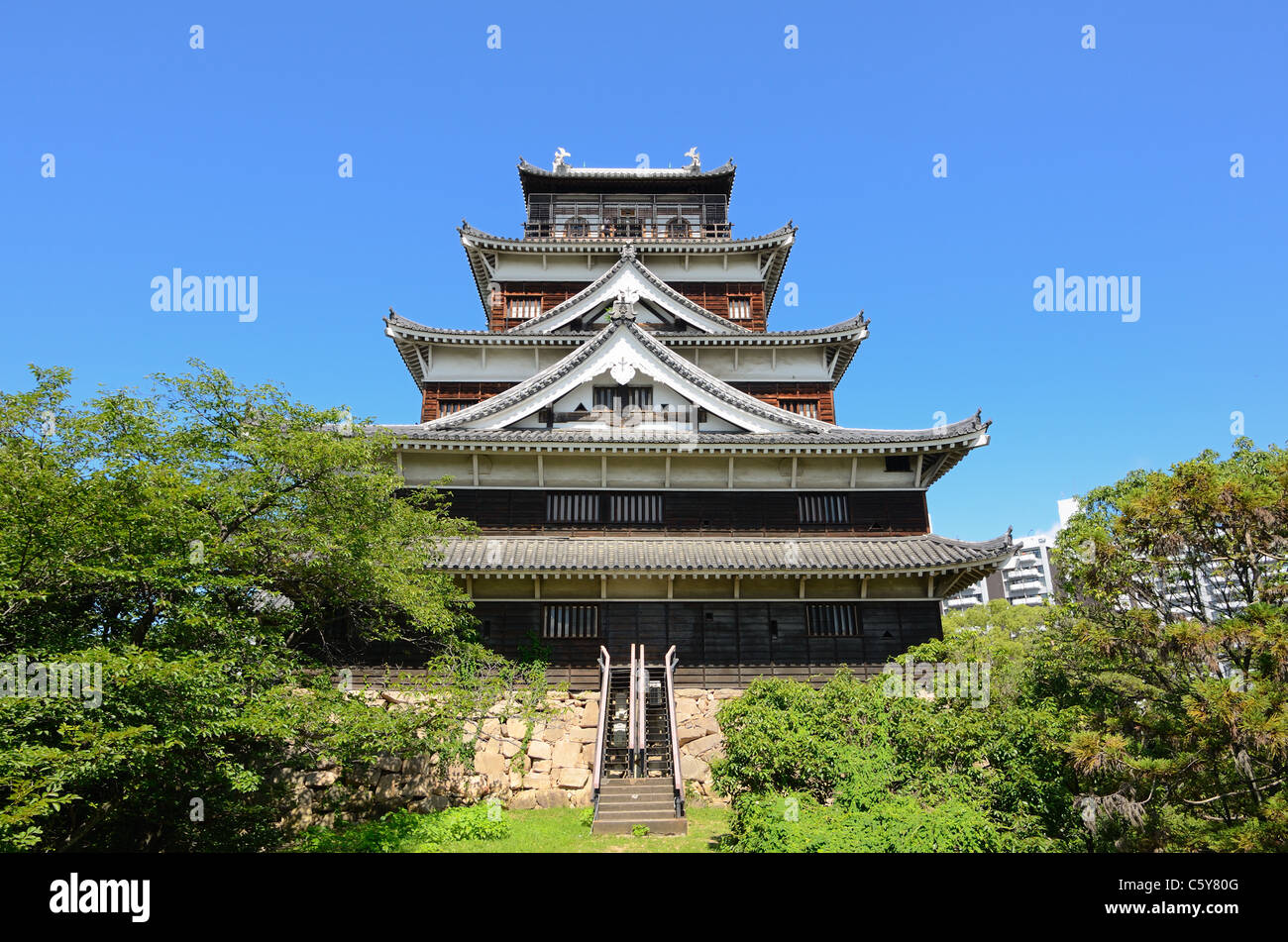 L'extérieur du Château d'Hiroshima à Hiroshima, Japon datant du 1590's. Banque D'Images