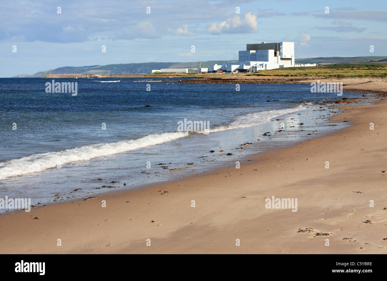 Nucléaire de Torness vue du nord, près de Dunbar, Ecosse, Royaume-Uni Banque D'Images