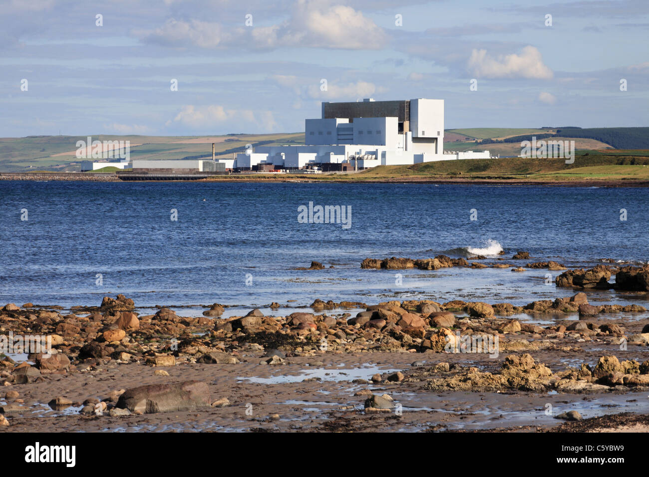 Nucléaire de Torness vue du nord, près de Dunbar, Ecosse, Royaume-Uni Banque D'Images